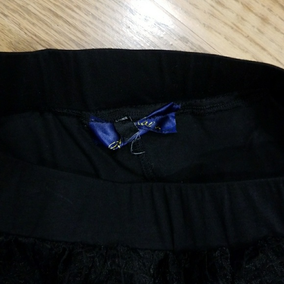 Forever 21 Grid Mesh Tulle skirt - Picture 7 of 8